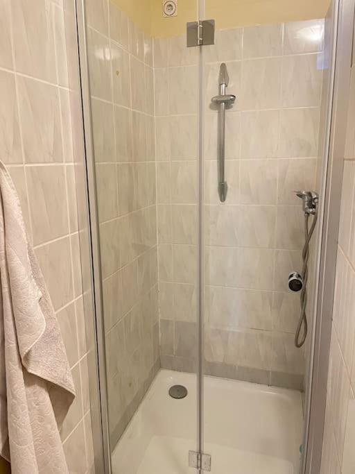 Einzimmerwohnung + Dusche Und Wc Berlín Exteriér fotografie