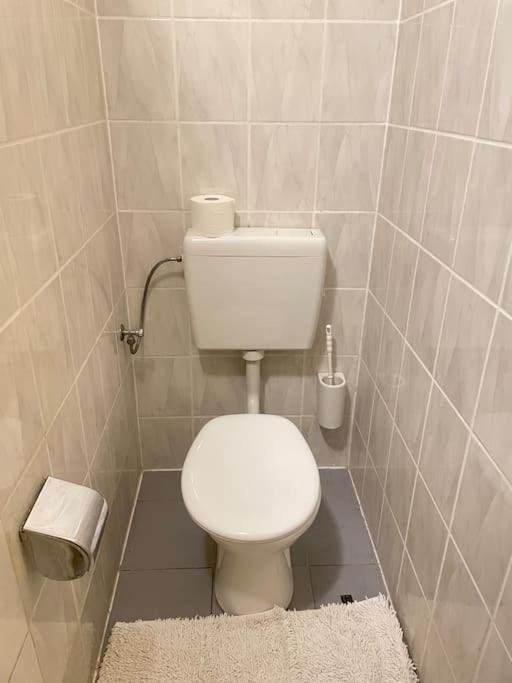 Einzimmerwohnung + Dusche Und Wc Berlín Exteriér fotografie